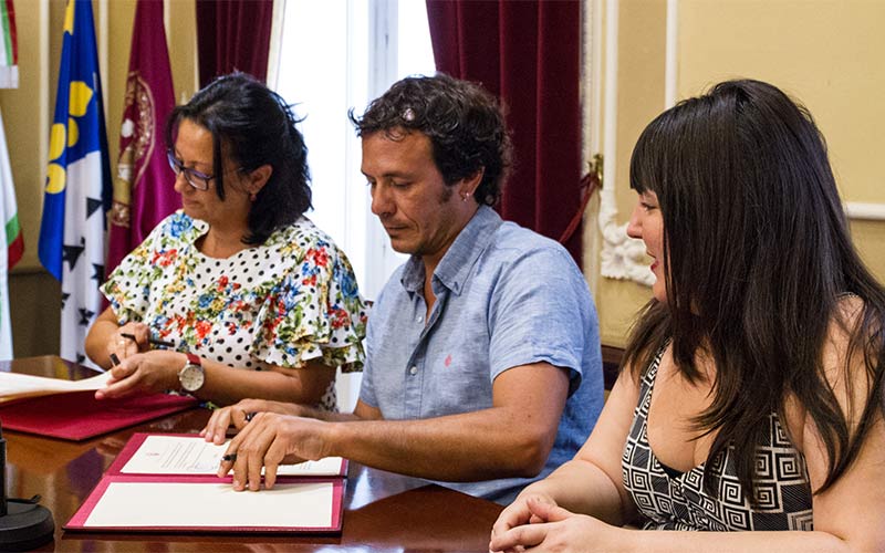 “Fortalecer y promocionar” el trabajo autónomo en Cádiz, objetivo del acuerdo firmado entre Ayuntamiento y UPTA