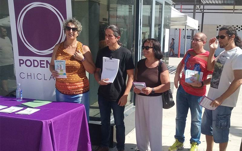 Una campaña recuerda que los acuíferos chiclaneros “están contaminados” y exige “alcantarillado ya” con o sin regularización