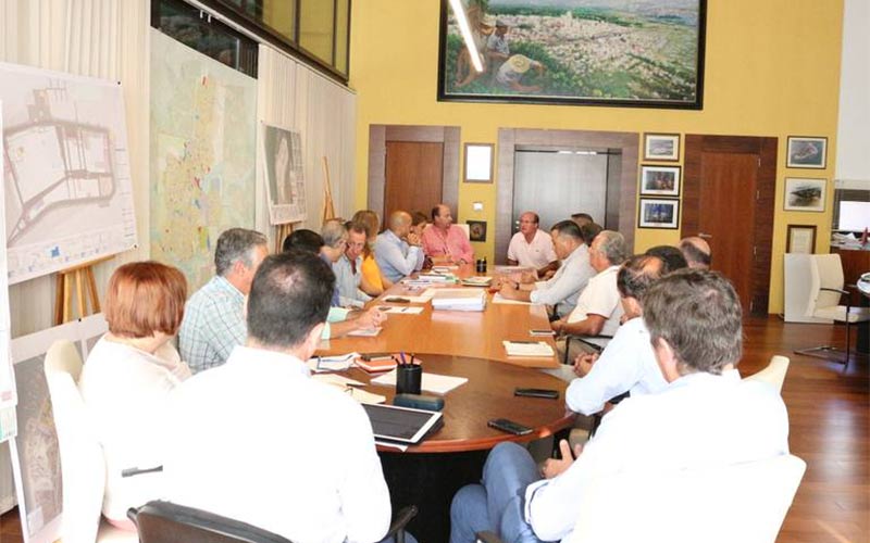 Gobierno municipal y empresarios analizan juntos los proyectos y temas “más relevantes” para Chiclana