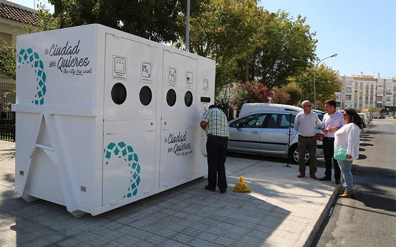 Los vecinos de la Zona 3 ya tienen ‘su’ isleta ecológica