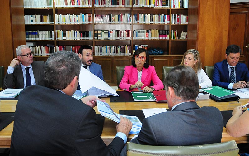 “Buena acogida” a la Ciudad de la Justicia de Cádiz en los antiguos depósitos de tabaco; la consejería desea licitar el proyecto en 2018