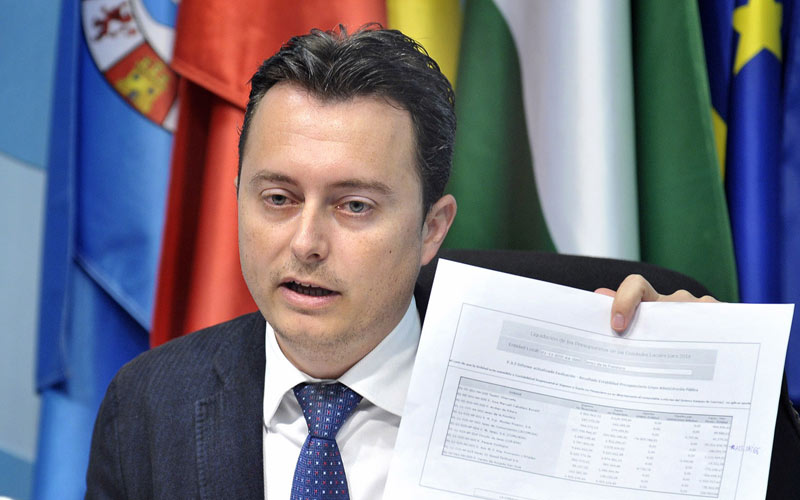 El Ayuntamiento de Jerez quiere “congelar” sus impuestos para 2018 salvo el IAE y el agua, este obligado por el contrato con Aqualia