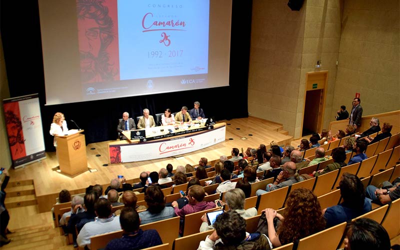 Un congreso en San Fernando estudia, analiza y homenajea a Camarón, “una leyenda sin tiempo”, 25 años después de su muerte