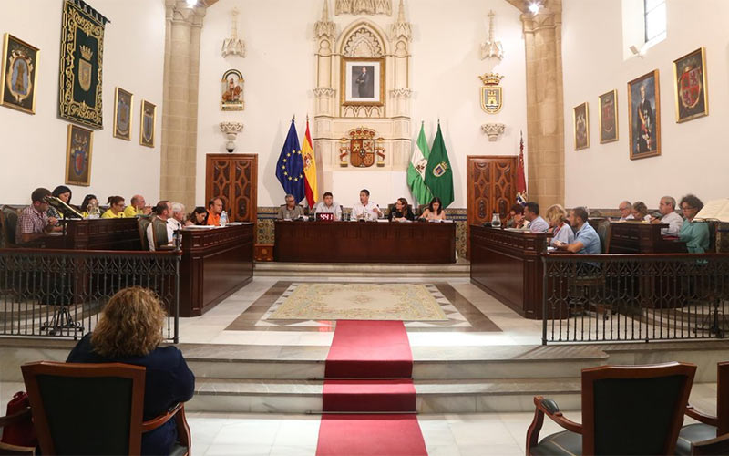 El Gobierno local de PSOE-IU le “cuesta” a los roteños un 33% menos que el anterior de PP y RRUU