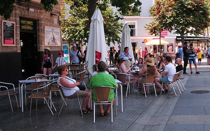 La EPA ‘del verano’ dibuja una provincia de Cádiz con 159.500 parados: son 8.500 desempleados menos y 18.800 ocupados más