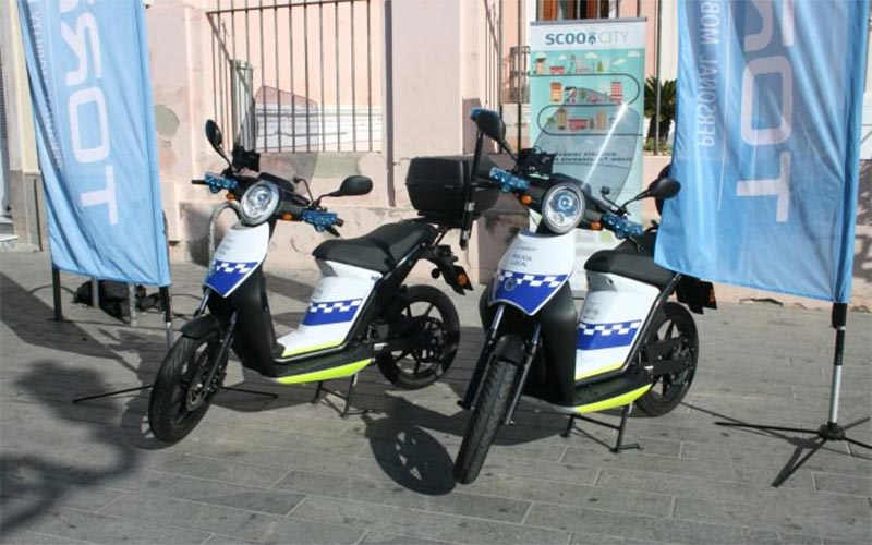 Dos scooters se suman a la flota de la Policía Local puertorrealeña dentro del proyecto de investigación ScootCity