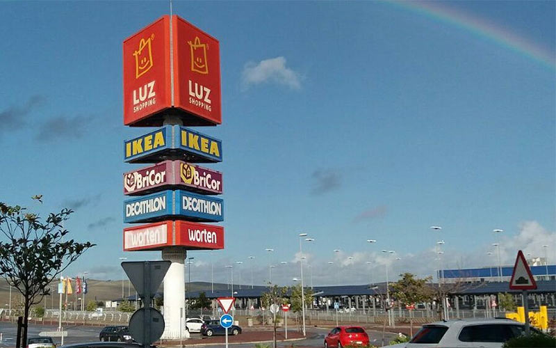 Luz Shopping cumple su séptimo cumpleaños ‘regalando’ 5.000 euros