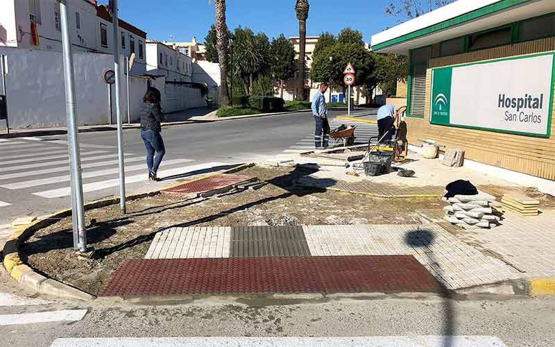 Mejorada la accesibilidad al Hospital San Carlos