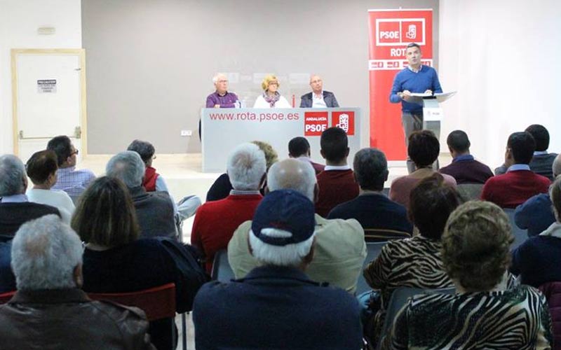 Ruiz Arana continúa como ‘líder’ del PSOE roteño tras ser respaldado por el 98% de los militantes