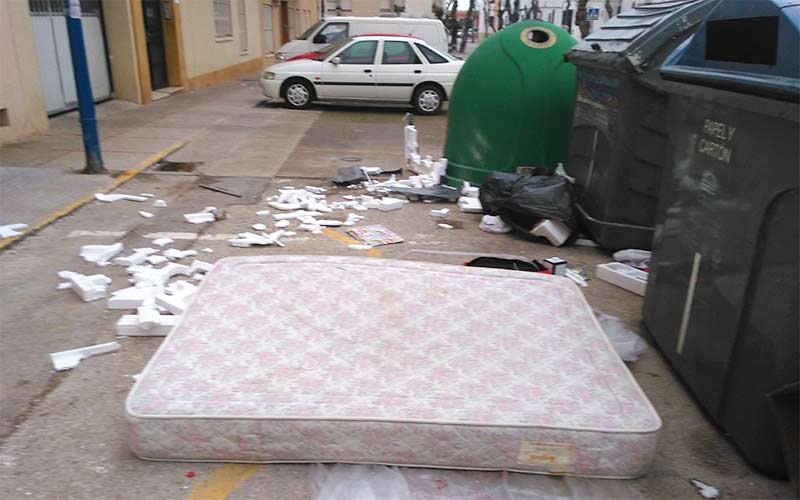 La federación de vecinos clama por una Isla “más limpia”