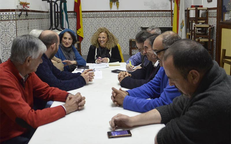 Peñas y Ayuntamiento siguen dándole forma al carnaval isleño 2018