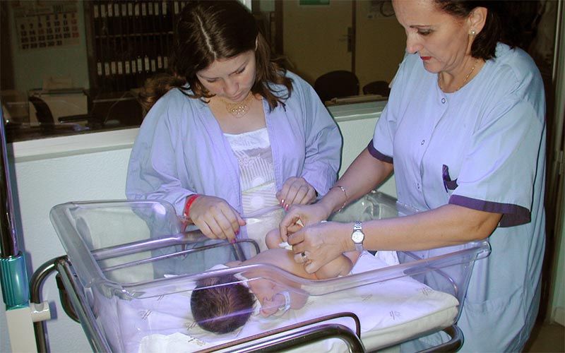 El hospital y los centros de salud de Jerez promoverán la lactancia materna