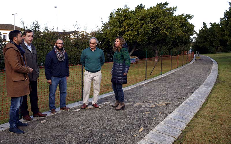 Los parques caninos ‘ganan’ sitio en los jardines jerezanos