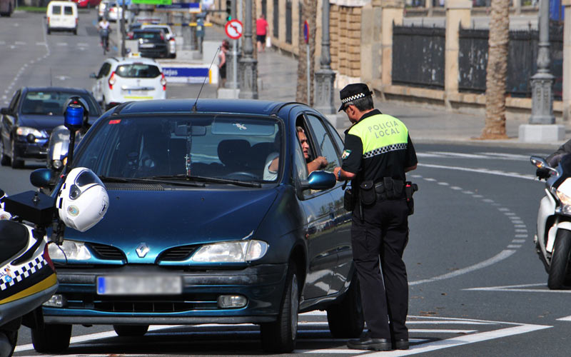 Ante la “situación insostenible” de falta de medios en la Policía Local el PSOE reitera que se cuantifique el coste de poner a punto la flota