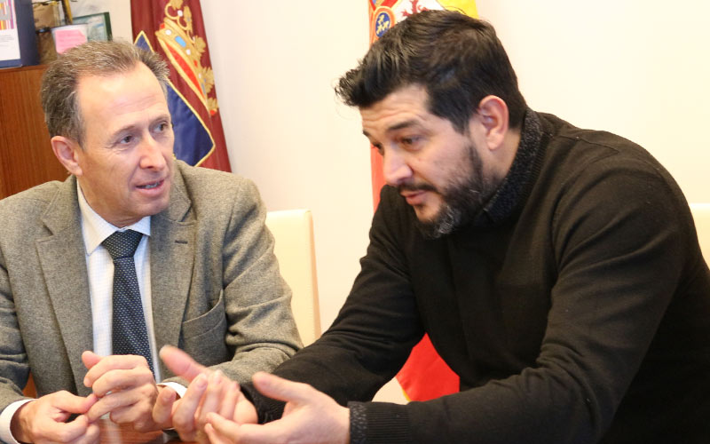 Kike Remolino pregonará el carnaval de Chiclana 2018 dándole protagonismo a lo local: “queremos salirnos de lo típico y lo tópico”
