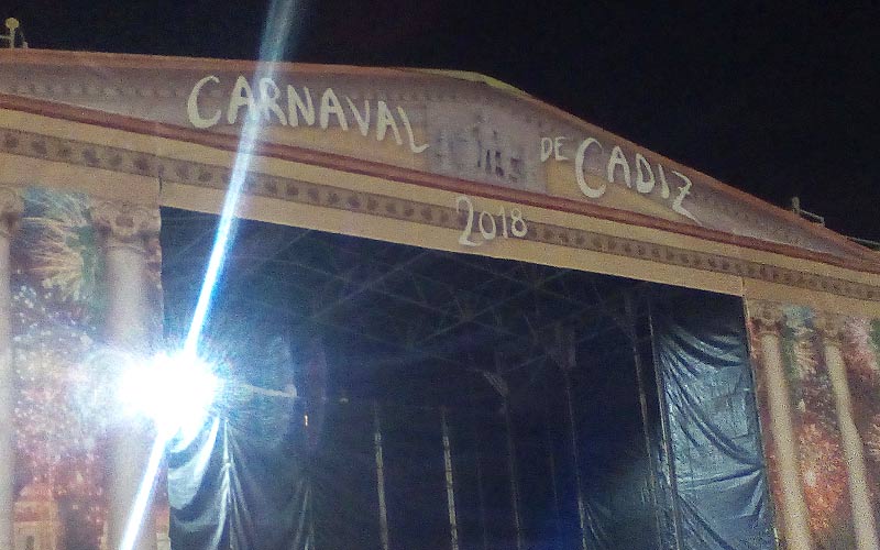 Al Carnaval de Cádiz se viene en transporte público