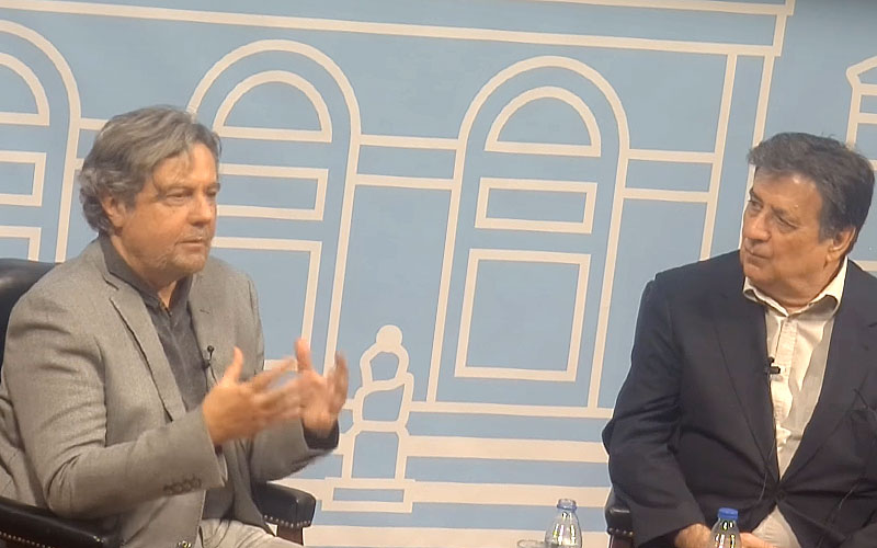 El roteño Felipe Benítez Reyes, entre los ganadores de los Premios Tiflos de Literatura de la ONCE