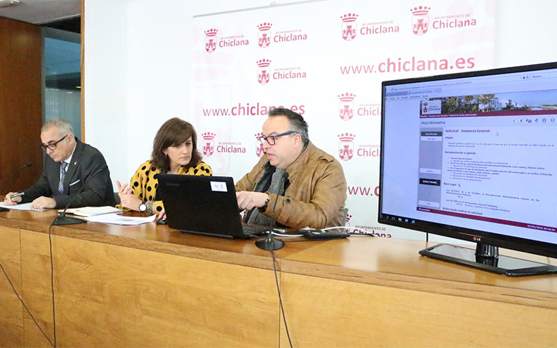 Chiclana registra en 2017 casi 1.400 tramitaciones urbanísticas más que hace cuatro años