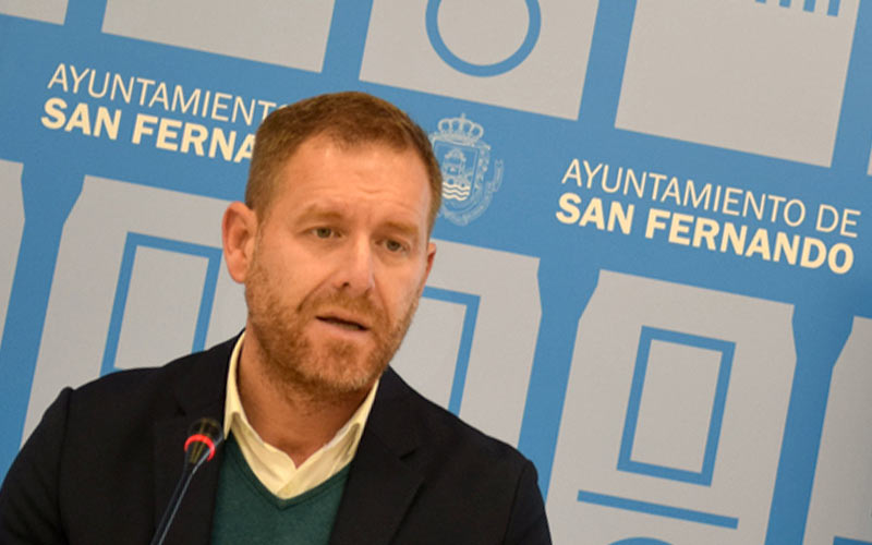 “Costas se opone de manera subjetiva, errónea y extemporánea al mejor trazado para conectar las subestaciones de Janer y Bahía Sur”