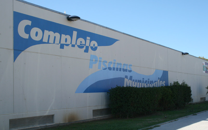 Aprobada, con urgencia y un único edil del PA presente, la licitación de la gestión del complejo municipal de piscinas