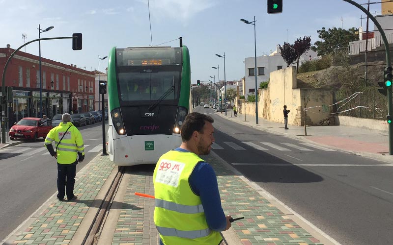 Más cerca los últimos ensayos hasta las pruebas en blanco del tranvía de la Bahía de Cádiz, entre Chiclana y San Fernando