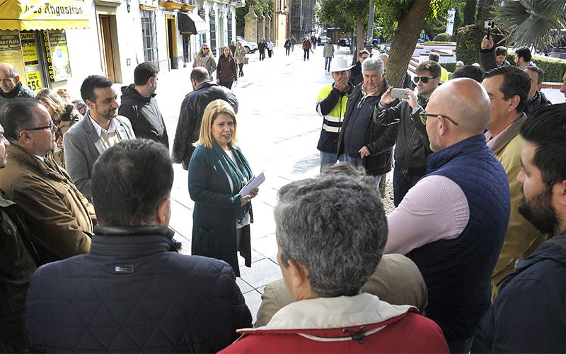 El peatón ‘gana’ espacio en la plaza de Las Angustias
