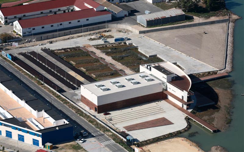 Cavada viaja a Madrid para abordar el Centro de Industrias Digitales y vuelve acusando al PP de “usar” instituciones como Costas