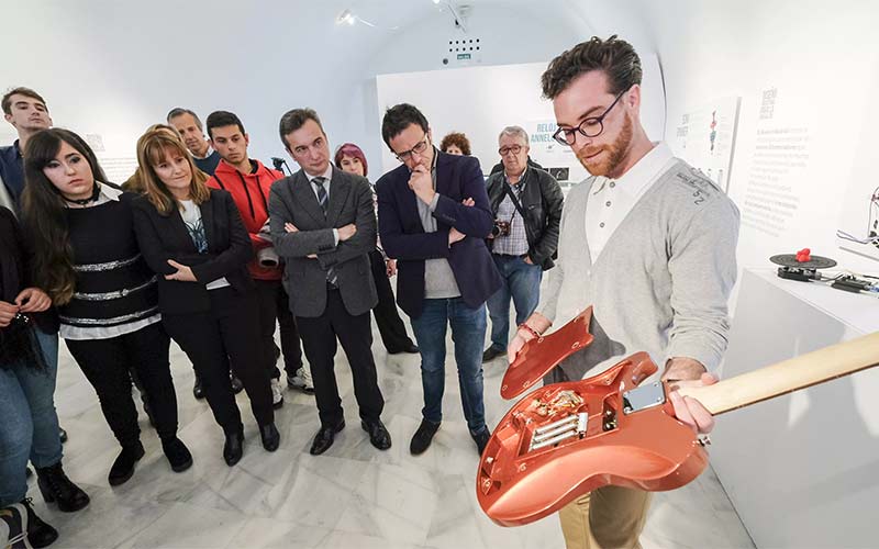 Una docena de “soluciones comprometidas socialmente” diseñadas por alumnos de la ESI de la UCA, a exposición en el ECCO de Cádiz