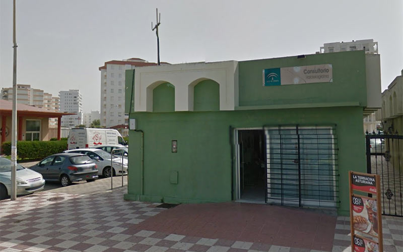 El Ayuntamiento busca junto al SAS un local más amplio para el consultorio de Valdelagrana
