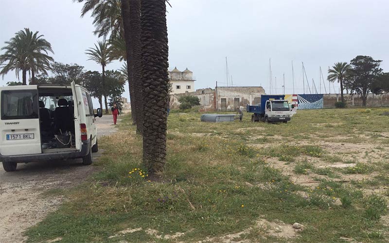 El poblado de Sancti Petri comienza su ‘transformación’ temporal para acoger durante el verano el ambicioso Concert Musical Festival