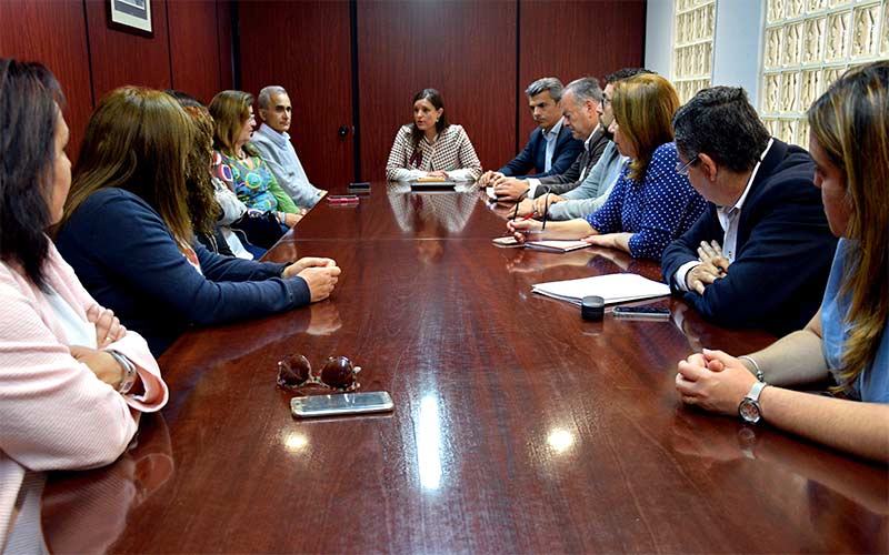 Mientras la Justicia ‘decide’, el Ayuntamiento afronta actuaciones de mantenimiento básico en los antiguos colegios de Defensa