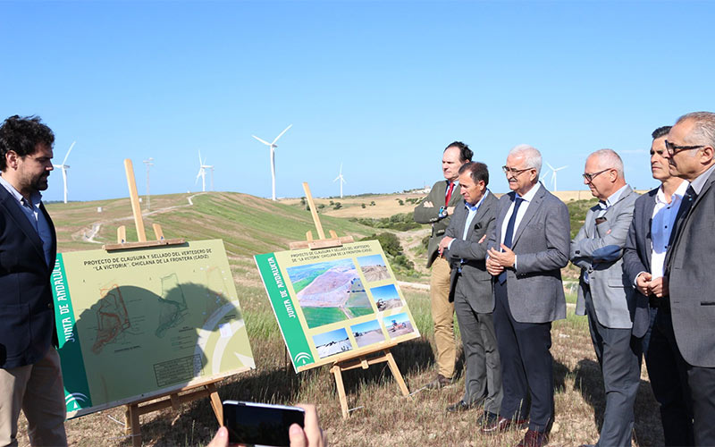 La Junta proyecta una planta de transferencia de residuos en el recién sellado vertedero de La Victoria