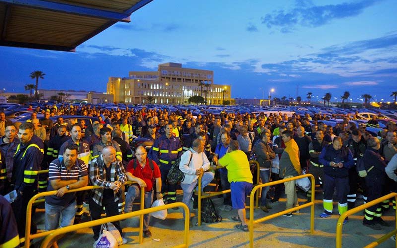 Lunes de paro, luto y rabia en las contratas de los astilleros gaditanos