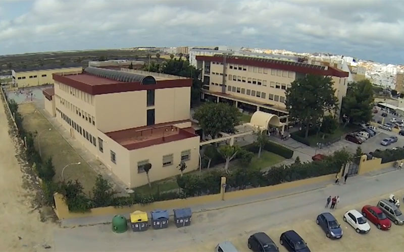 Educación adjudica obras concretas en el IES Sancti Petri de San Fernando, y anuncia hasta 250.000 euros en más mejoras