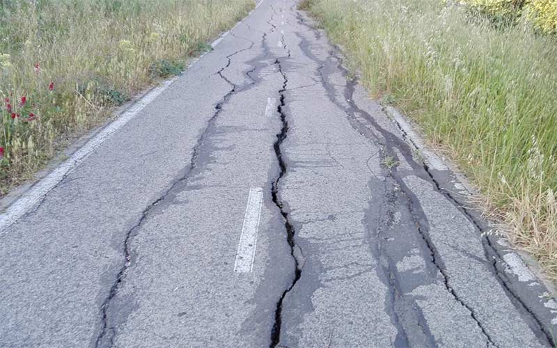 “Es absurdo hacer una inversión en carriles bici y luego no mantenerlos”; el PP chiclanero insiste en pedir su “arreglo urgente”