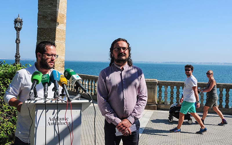 Podemos e IU trasladan a Cádiz Adelante Andalucía: “no presentamos esta confluencia para ser terceros o cuartos, queremos gobernar”
