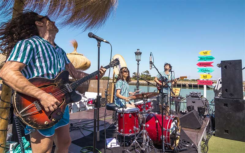 La música en directo ‘toma’ el centro gracias al Monkey Weekend