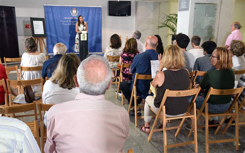 La Isla recuerda el 18 de julio con una lectura pública de los nombres de militares leales a la República asesinados por los franquistas