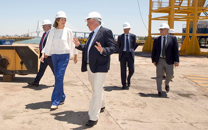 La nueva presidenta de Navantia ‘confía’ en los astilleros de la Bahía