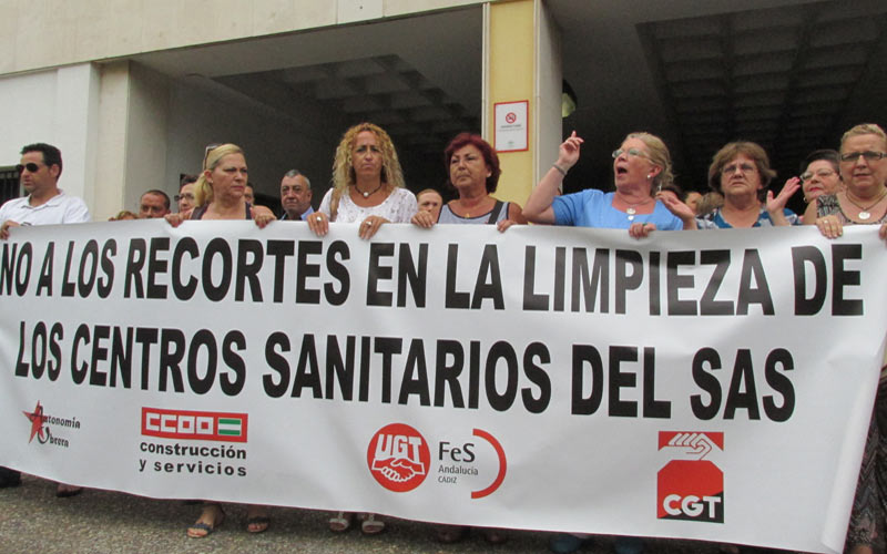 La Junta invierte con el nuevo contrato unificado 6,5 millones más al año en la limpieza de todos los centros sanitarios del SAS en Cádiz