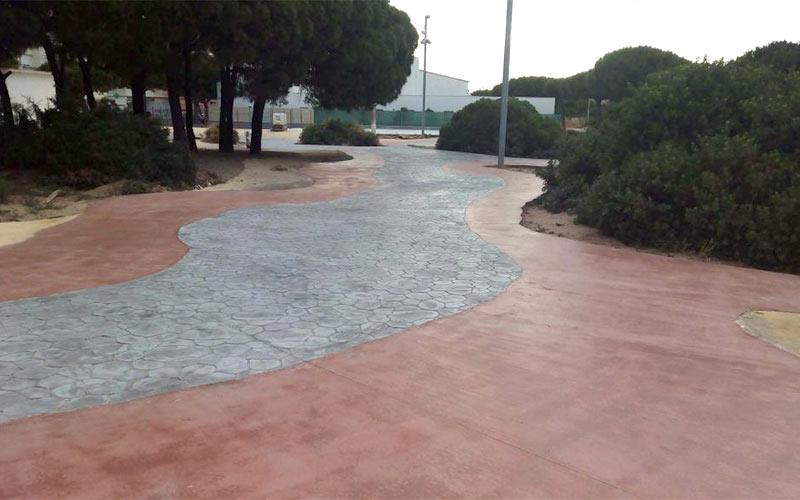 La nueva plaza del Río San Pedro rinde homenaje a Agnes Reston, la conocida como ‘Heroína de Matagorda’, por votación popular