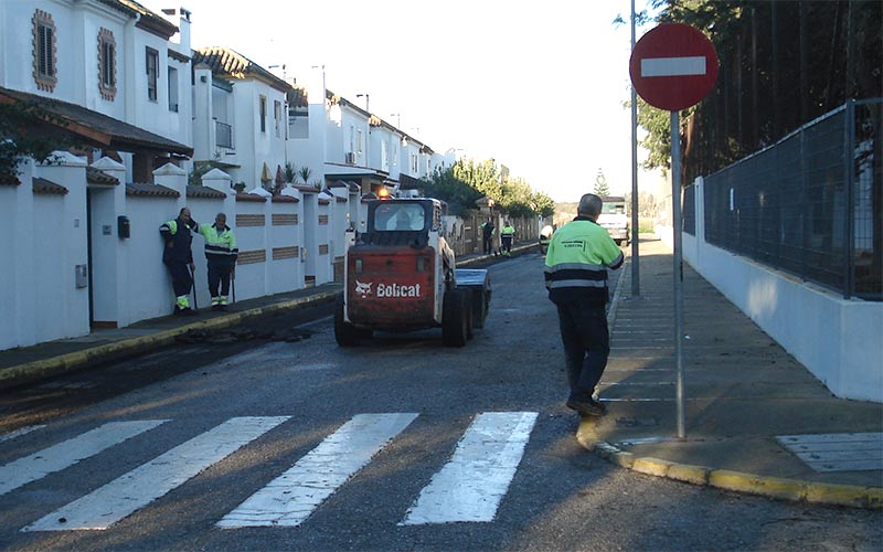 El Gobierno chiclanero quiere destinar gran parte de los 375.000 euros del nuevo plan Invierte de la Diputación a reasfaltado de calles