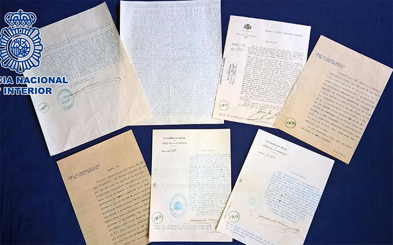 La Policía evita que varios documentos históricos datados en plena Guerra Civil sean subastados ilícitamente en Jerez