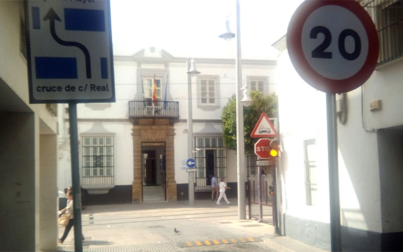 Sindicatos y Gobierno isleño acuerdan la “recuperación” de derechos para la plantilla municipal y la Oferta de Empleo Público 2018