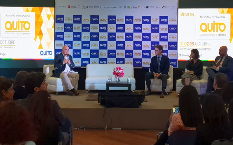 Cádiz y Quito ven provecho mutuo en hermanarse