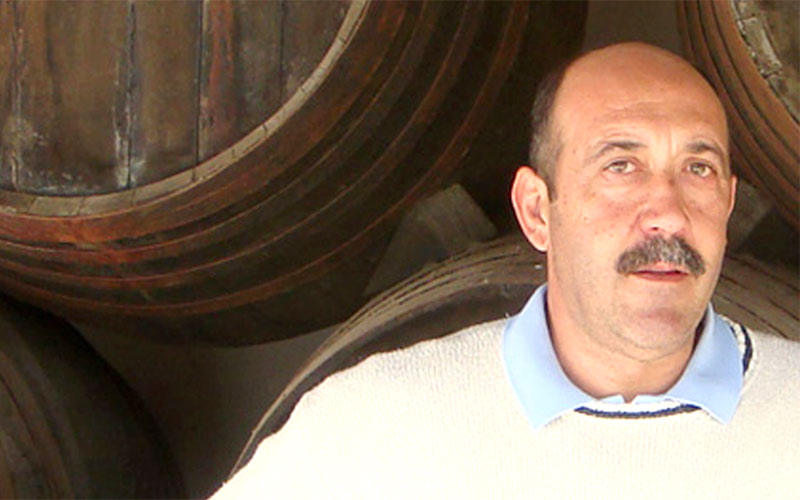 El exfutbolista y empresario Carmelo Navarro se suma al equipo de Beardo (PP) “para ganar las elecciones municipales en El Puerto”