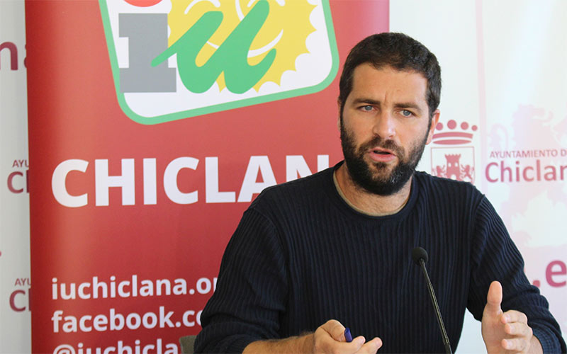 No hay ningún acuerdo firmado que asegure que Chiclana recuperará su almadraba en el año 2021; IU afea que Román “engañe a la gente”