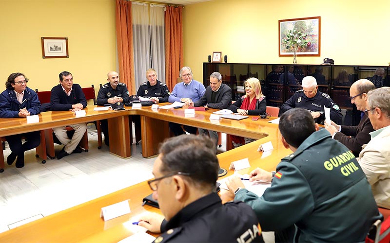 Avanza el “plan integral” urbanístico, social y de seguridad para la calle Nueva y aledañas del barrio de Santiago