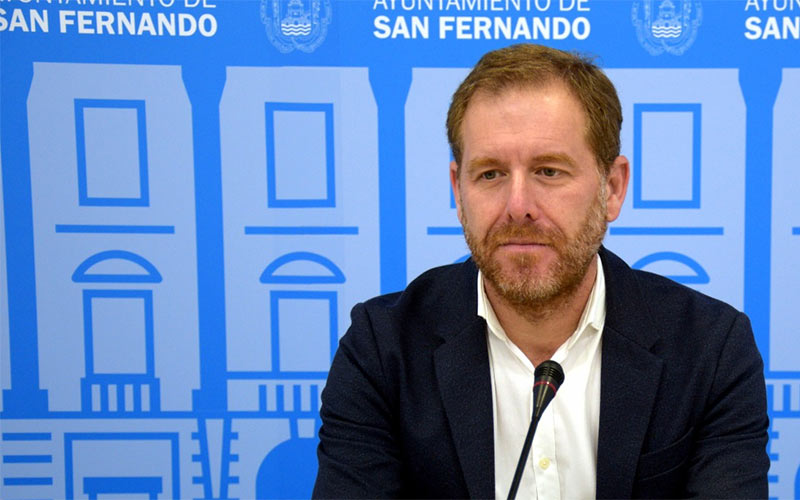 El bipartito isleño eleva a pleno las ordenanzas fiscales sin negociarlas e insta a la oposición a que vote a favor o “suben los impuestos”