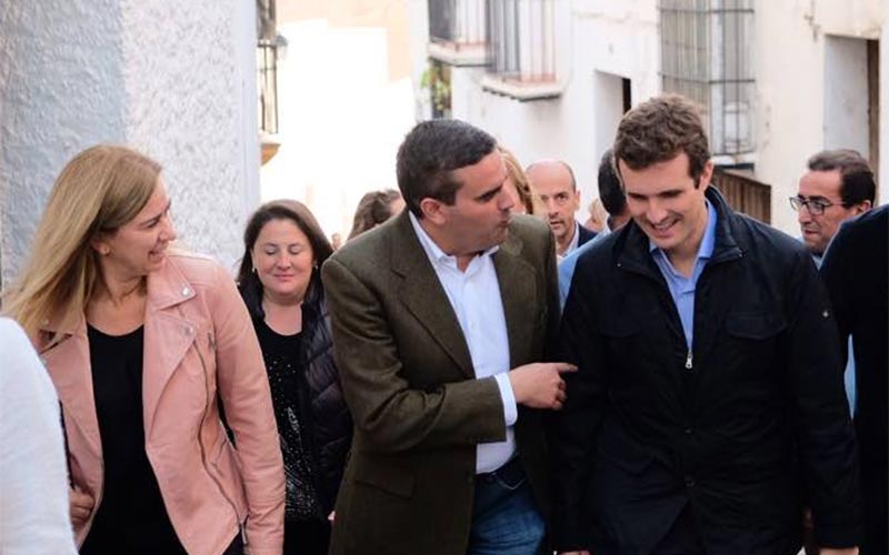 El número uno del PP por Cádiz a las andaluzas se lleva el reproche de Salud por acusar a la Junta de la falta de medicinas “en toda España”